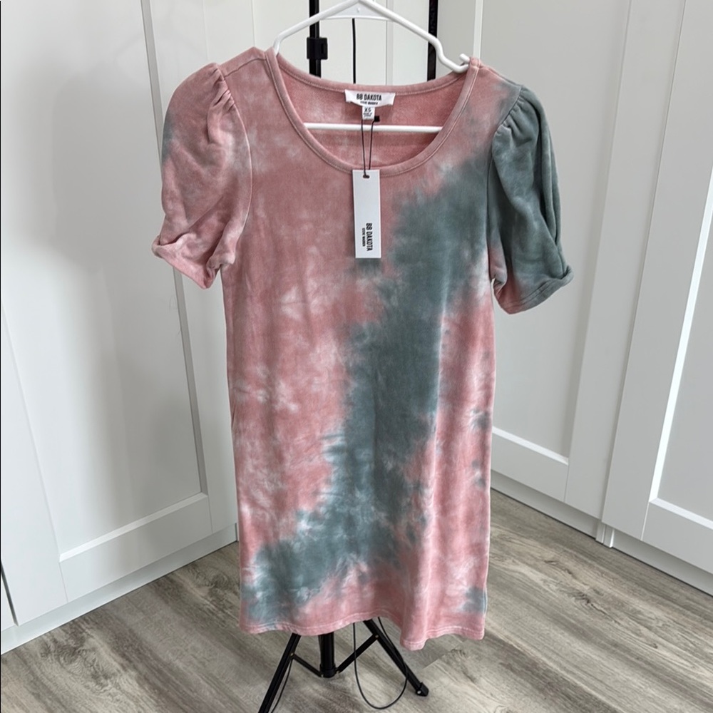 BB Dakota Pink and Green Tie-Dye Midi Dress